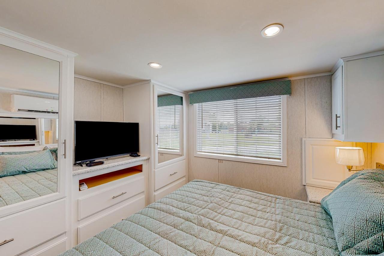 Tiny Charmer Hendersonville Exterior photo